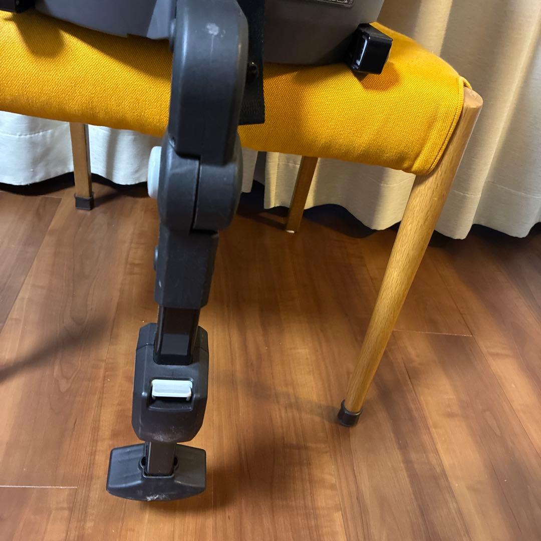 極美品！コンビ回転式　チャイルドシート　クルムーヴ スマートJN