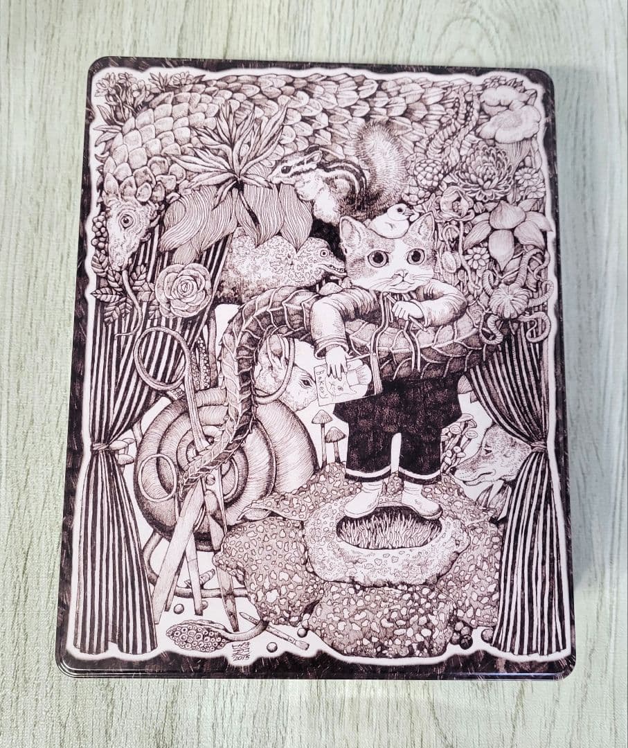 ヒグチユウコ×ホルベイン 2015年 角缶