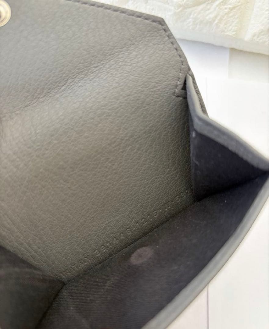BALENCIAGA 三つ折り財布　グレー