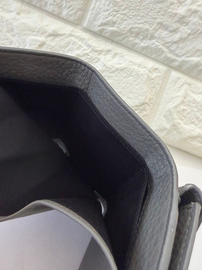 BALENCIAGA 三つ折り財布　グレー