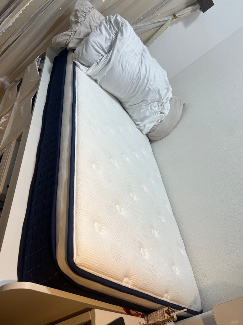 [引き取り希望] シンプルホワイトシングルベッド 収納付き