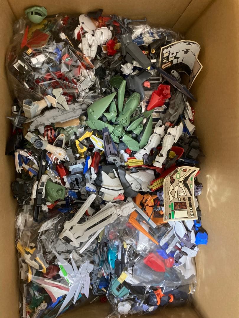 ガンプラ　超大量　ジャンクパーツまとめ売り　現状販売品