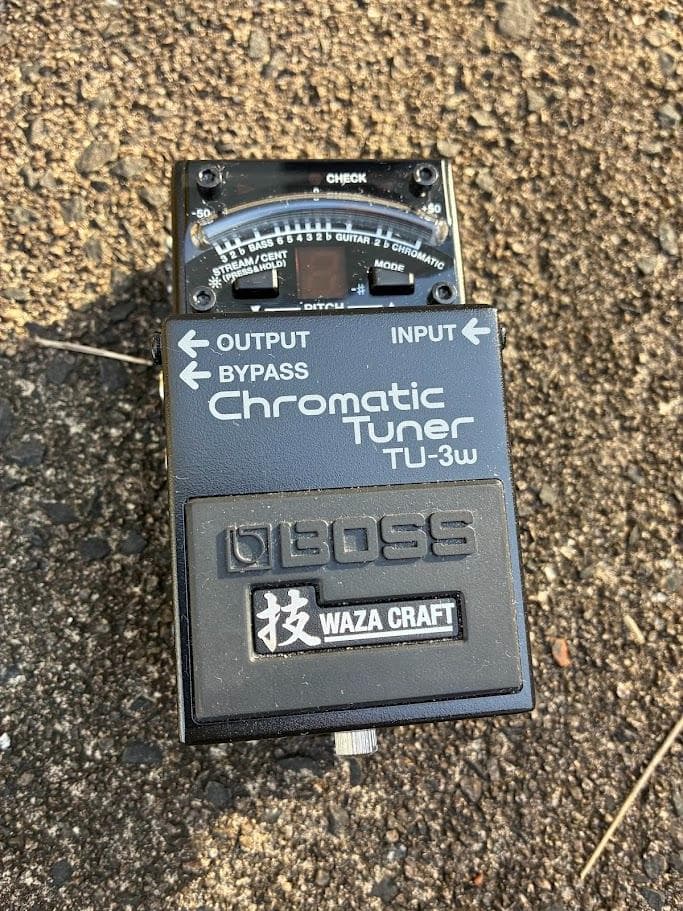 ★BOSS★TU-3ｗ★ギターチューナー