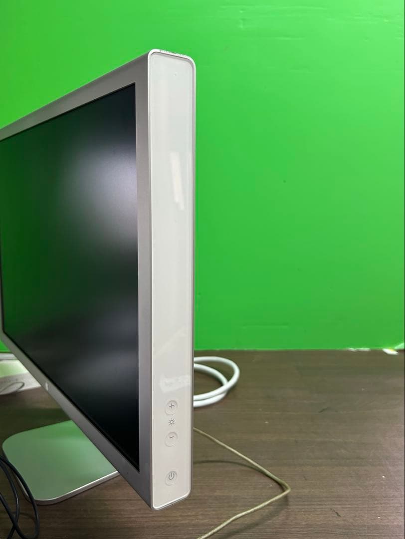 動作商品Appleモニター23インチと と電源アダプター90wのセット販売