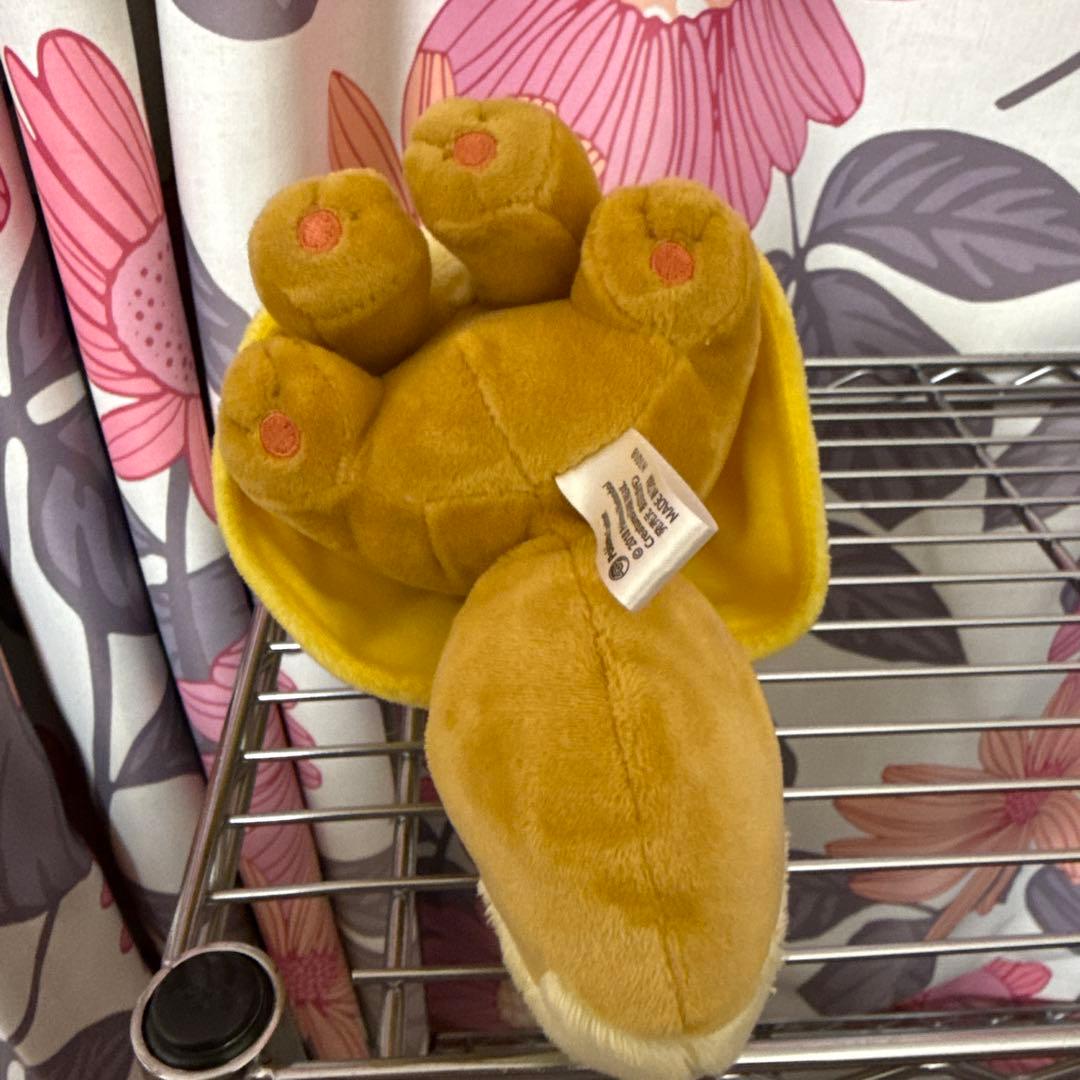 イーブイ　ピカチュウフード付きぬいぐるみ