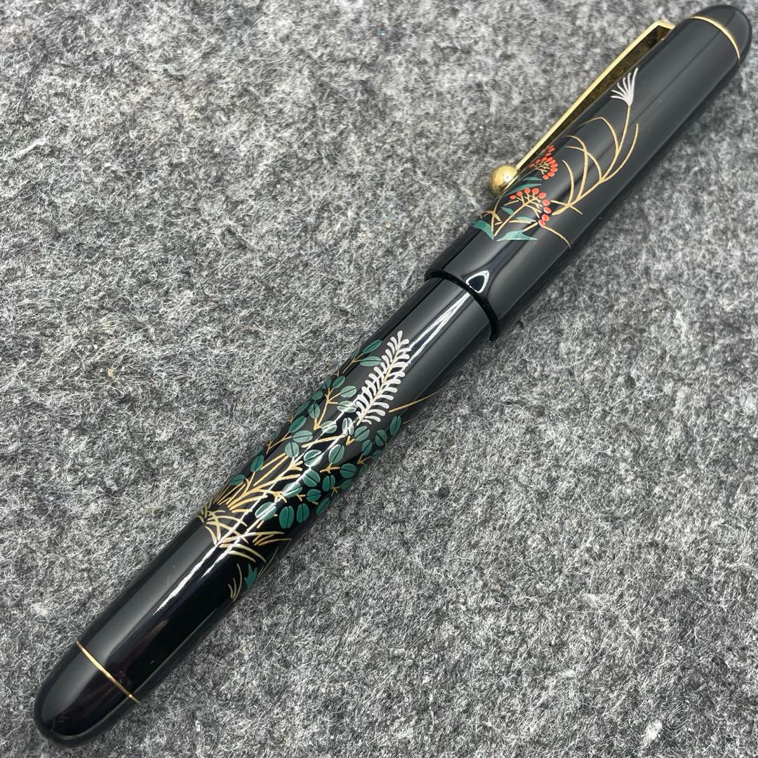 ☆PE716□パイロット 万年筆 国光会 蒔絵 秋草図