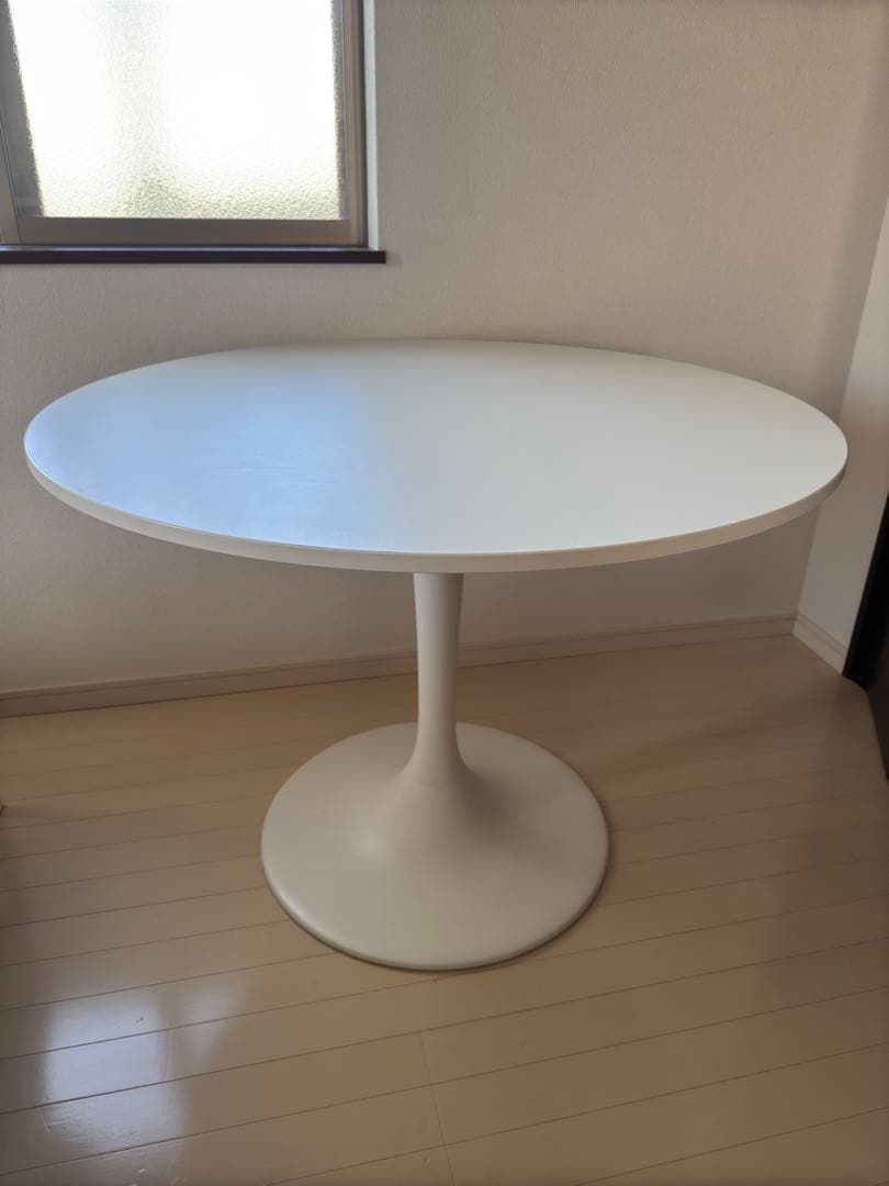 IKEA ドクスタ　丸テーブル　ダイニングテーブル　DOCKSTA