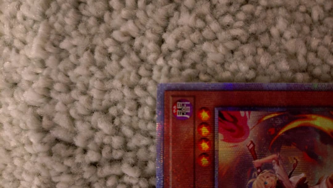 【遊戯王】閃刀姫-レイ 25th クオシク イラスト違い