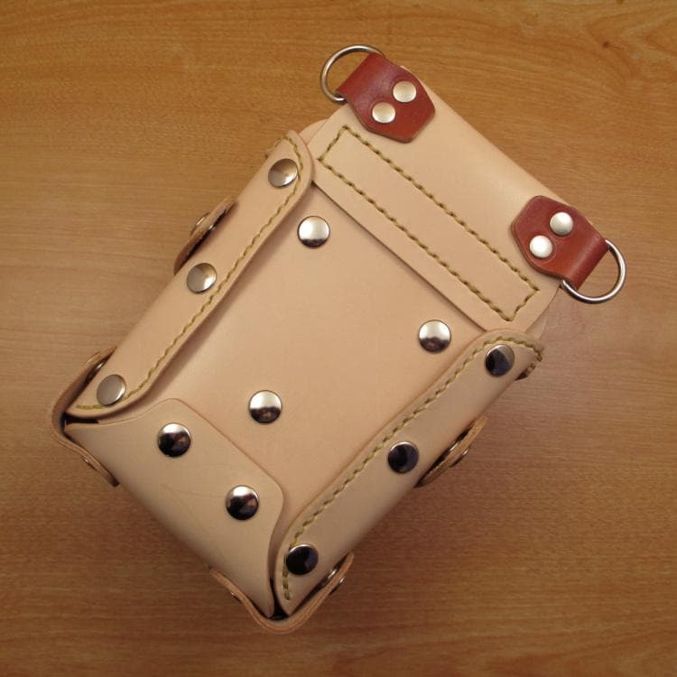 ☆特別価格☆　ヌメ革ナチュラル　６丁差し　 シザーケース　SCY-72/NB