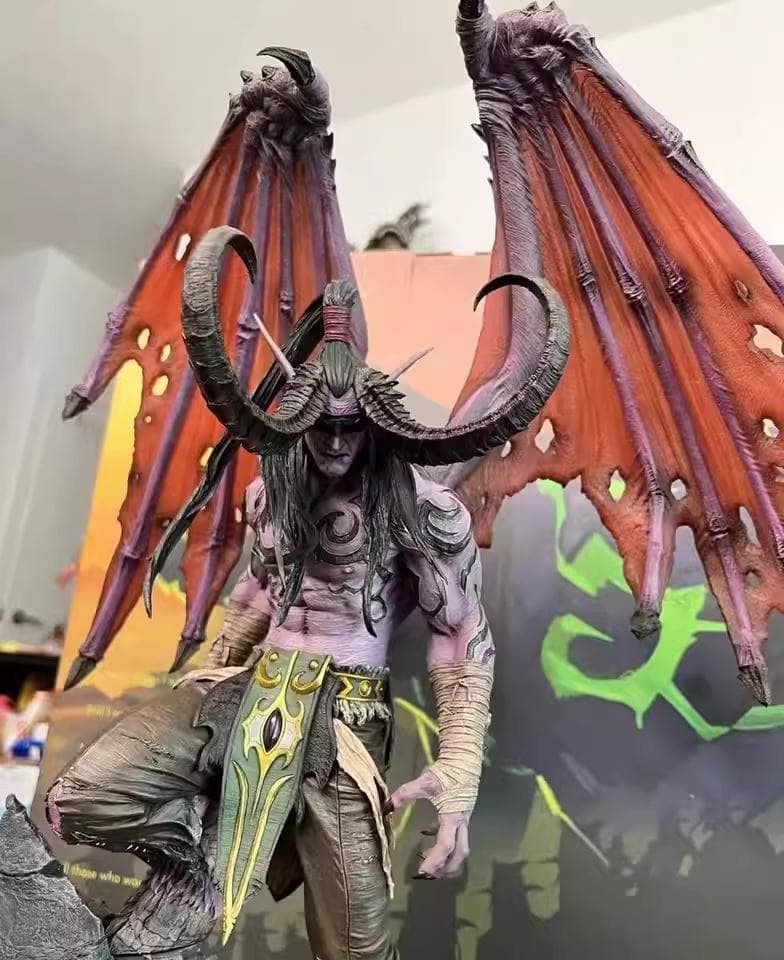 Illidan Stormrage フィギュア
