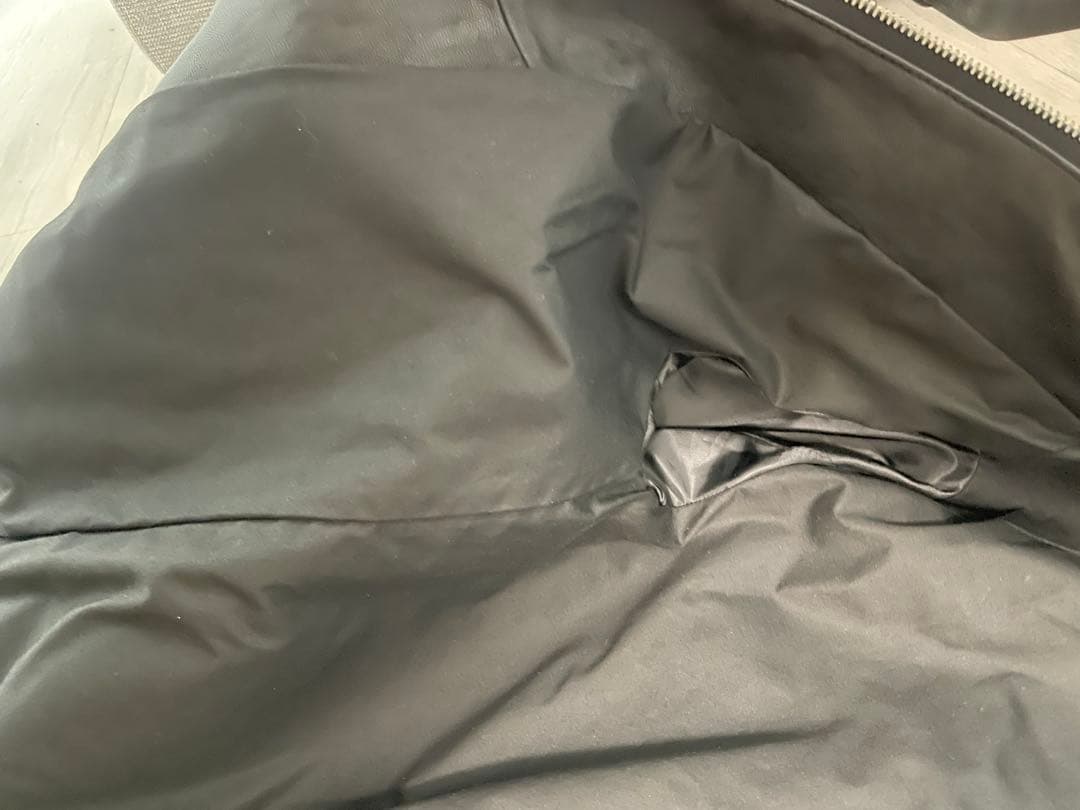 HARE ブラックレザーシングルライダースジャケット