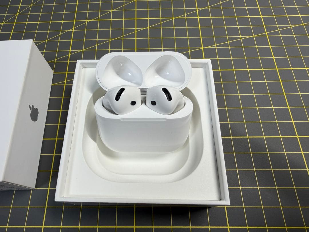 AirPods 4 MXP63J/A Apple Storeにて12/15購入