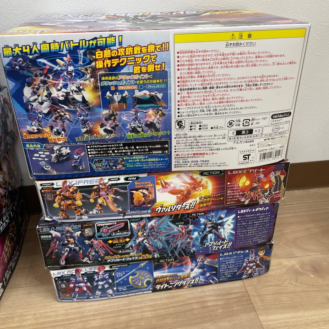 ダンボール戦機 プラモデル 組立済み 14体＋1体おまけ　まとめ売り