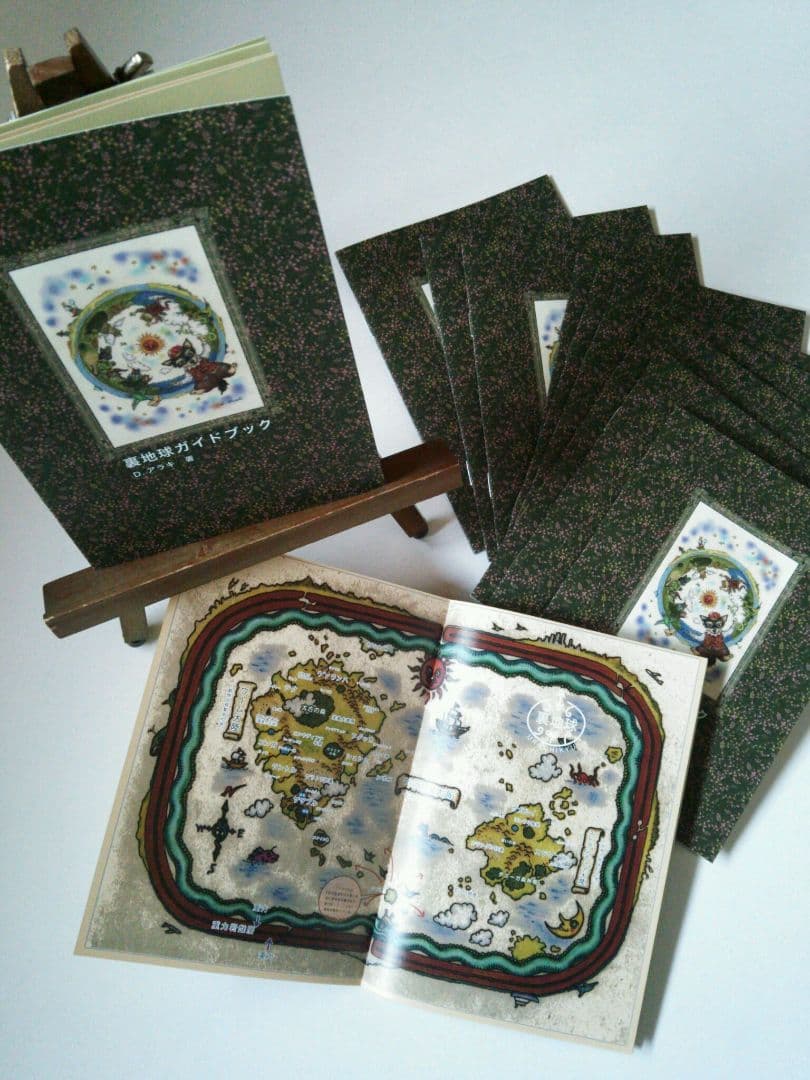 【原画】『種を蒔くカドゥケウス』（猫　植物　パステル画）