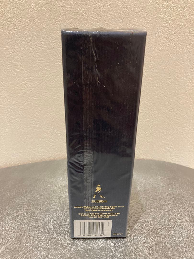 ウイスキー Johnnie Walker Blue Label 200ml