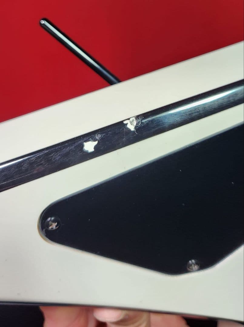 ギター Jackson King V White with Black