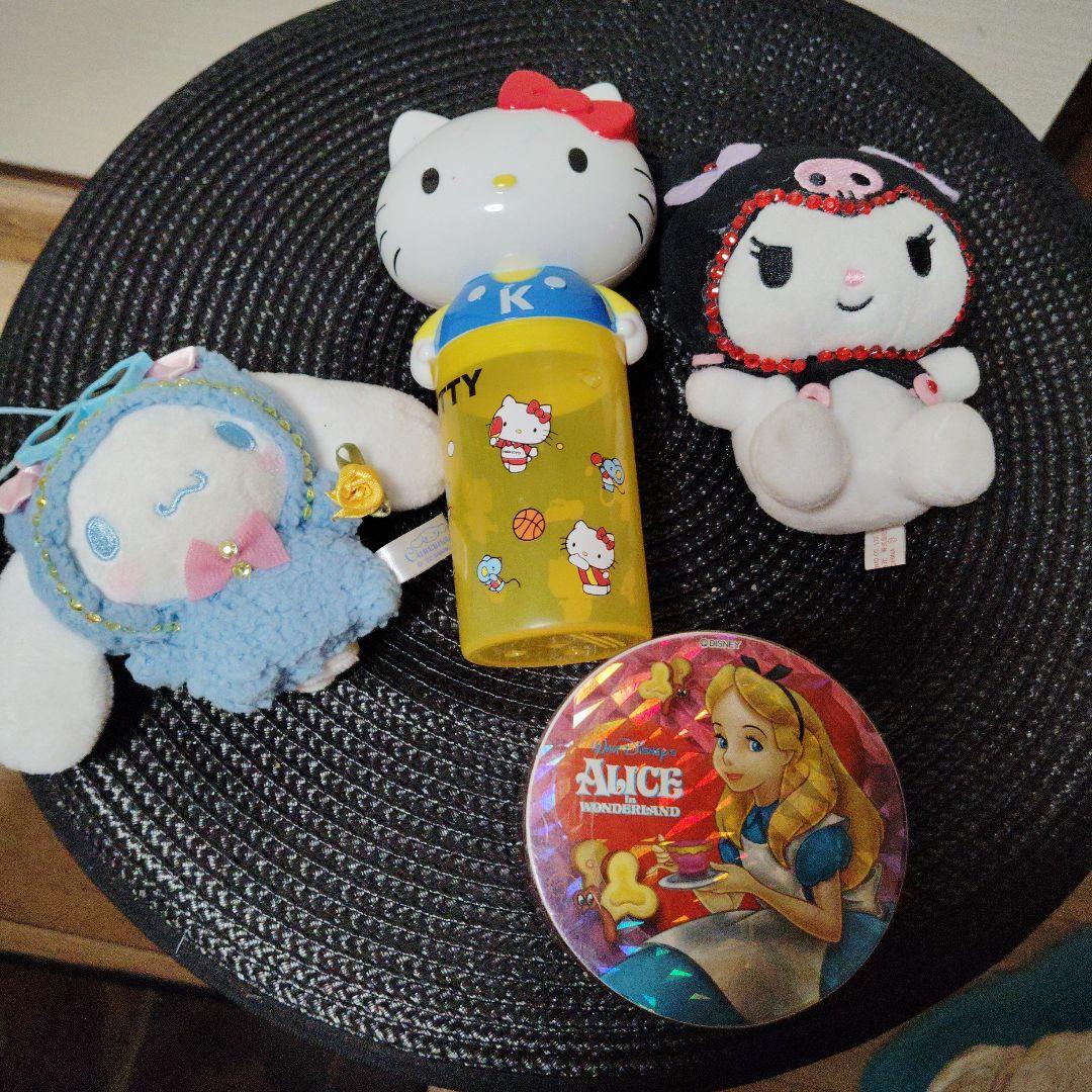 mymelodyハローキティ・マイメロディ・アリス キーホルダーセット