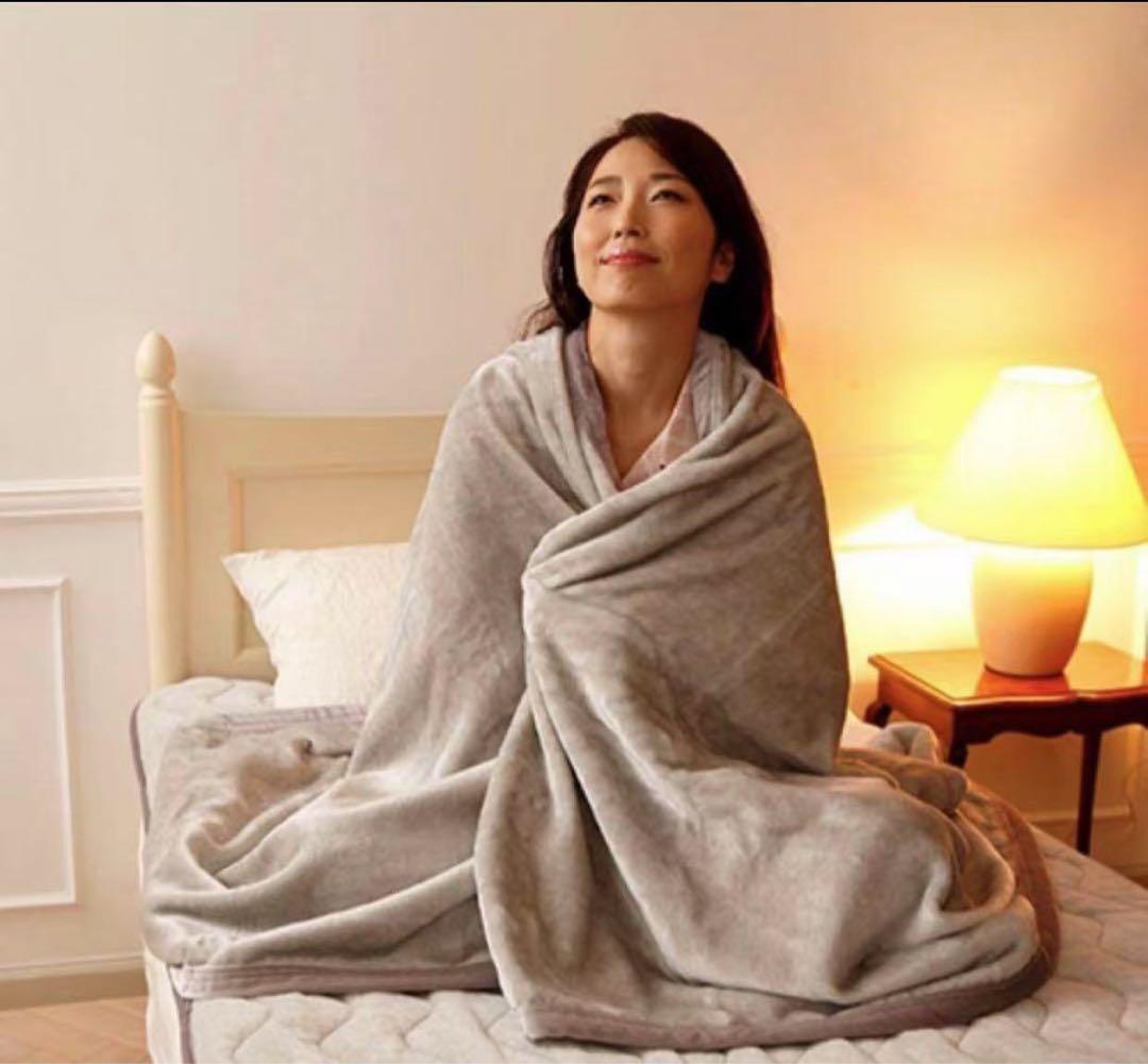 新品未使用　ＢＳファイン毛布セミダブルサイズ