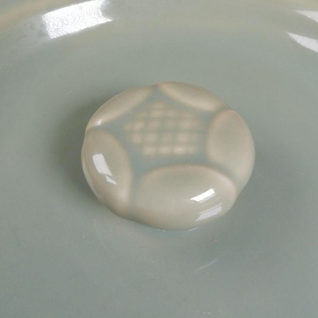 Ｗ７５　水指　『青磁　捻梅　水指』『梅峰 造』　共箱　茶道具