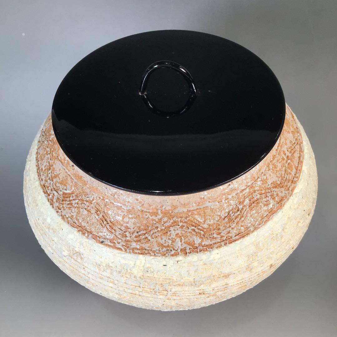 Ｎ４２６　水指　『宇田佐平造』『算玉刷毛目文』『一重口水指』　共箱　茶道具