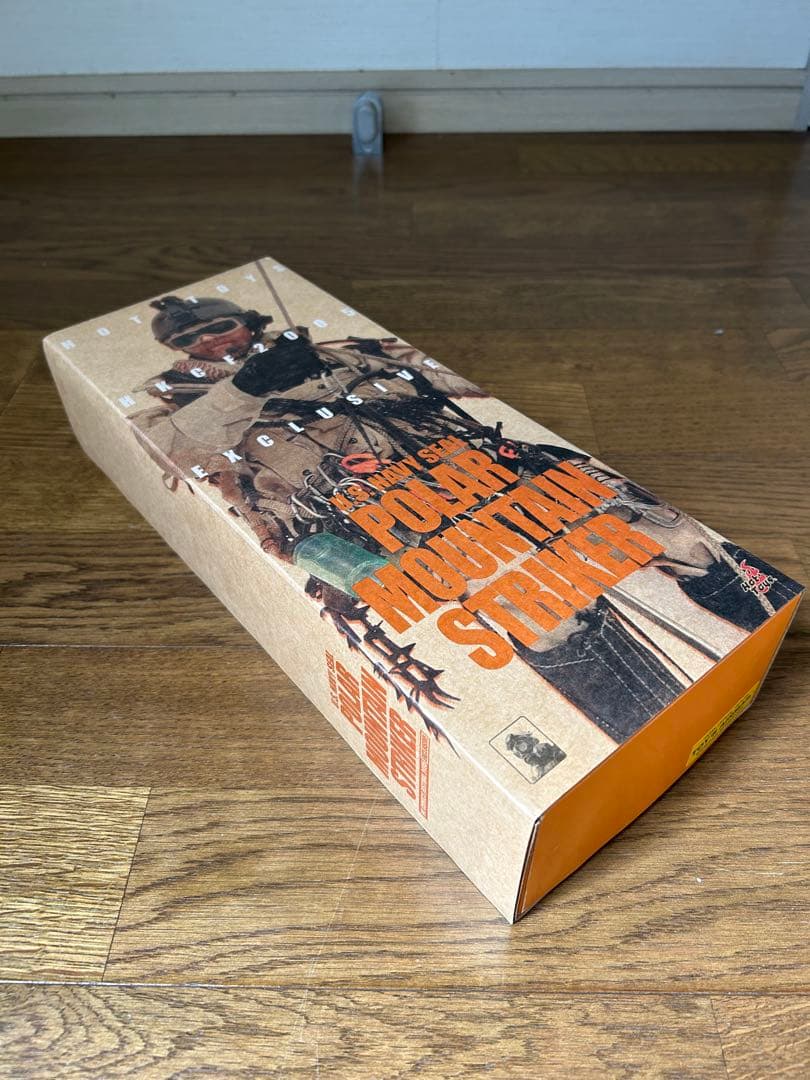 ホットトイズ 限定品 POLAR MOUNTAIN STRIKER 未開封品