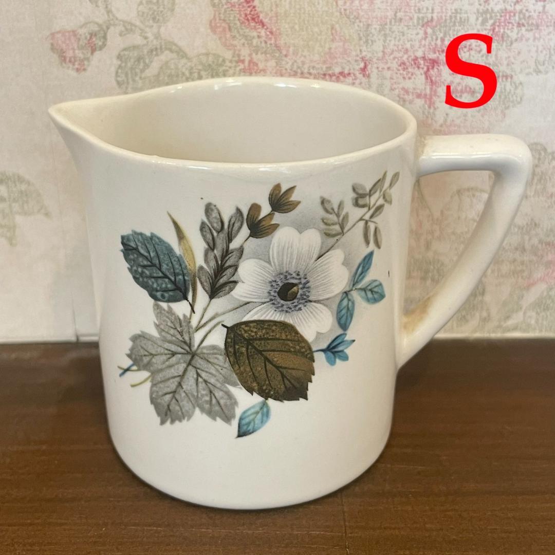 英国アンティーク 花柄 ジャグ 3個 イギリス ジャンク ブロカント 蚤の市