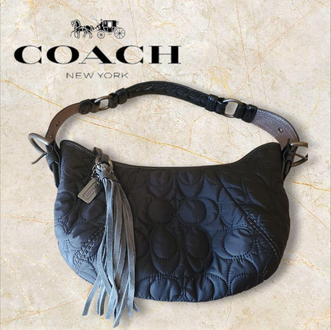 COACH キルティング ブラックショルダーバッグ