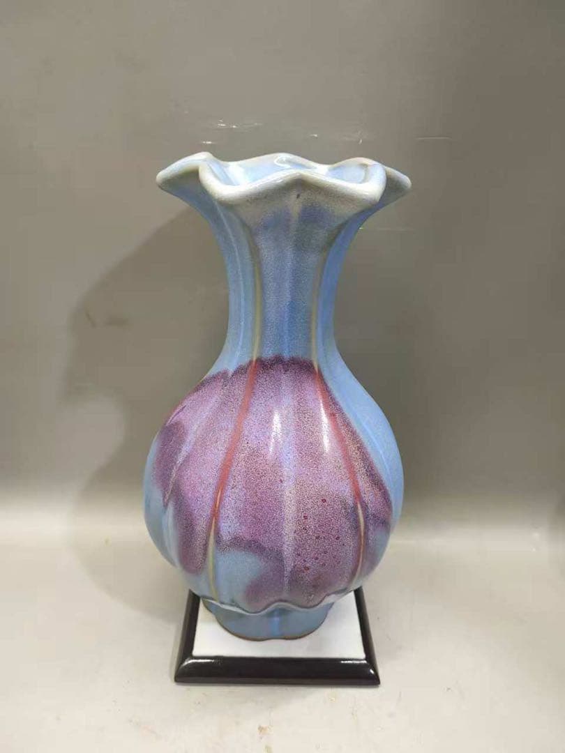 宋鈞磁瓜棱花口赏瓶 置物　陶芸　骨董品　古美術品　花瓶　逸品‼️