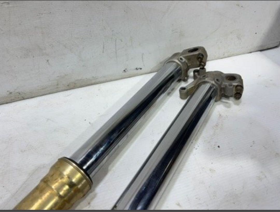 ホンダCRF250R 倒立サス