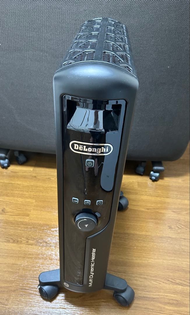 DeLonghi マルチダイナミックヒーター　オイルヒーター ブラック
