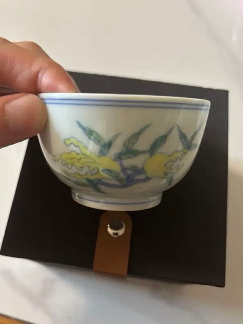 中国清時代　闘彩三多文茶碗 盃 豆彩 鬥彩 大清雍正年製在銘 官窯