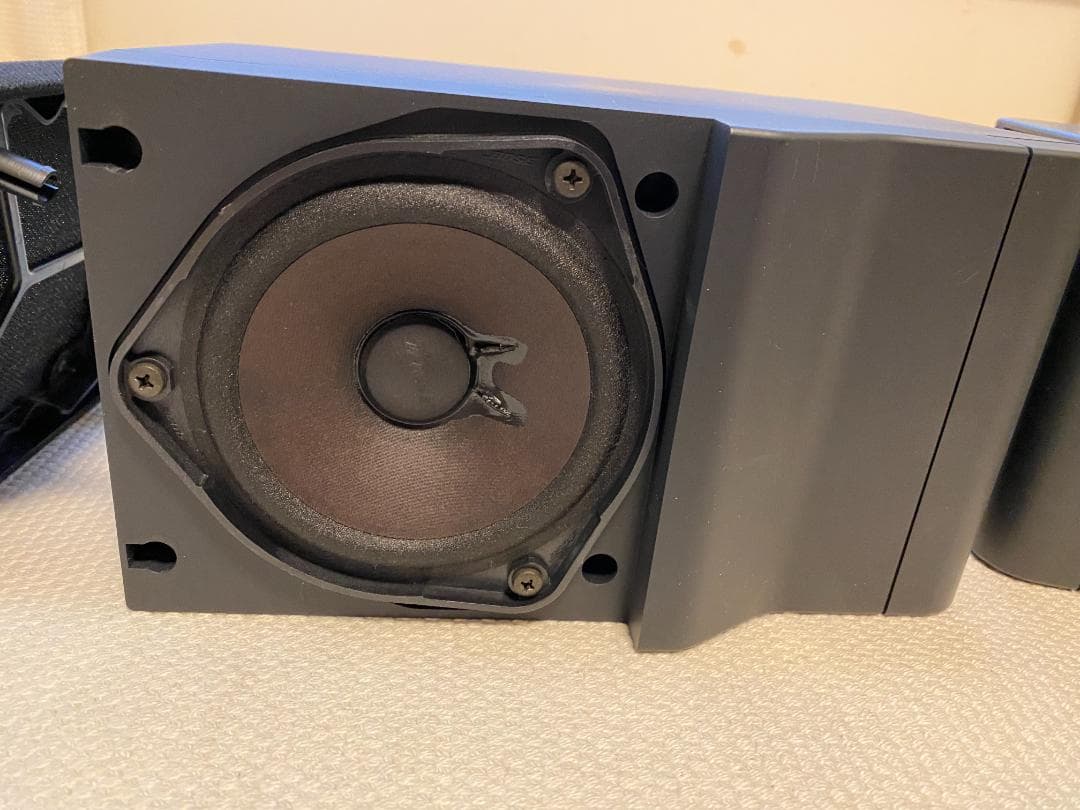 BOSE 101IT イタリアーノ（シリアル連番ペア）