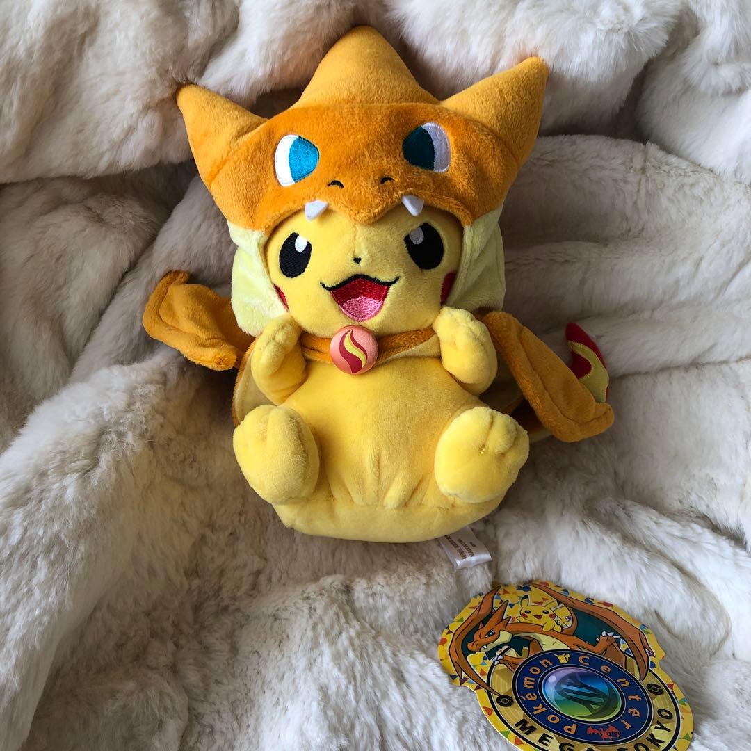 ポケモンセンター　メガトーキョーのピカチュウ 限定ver　ぬいぐるみ