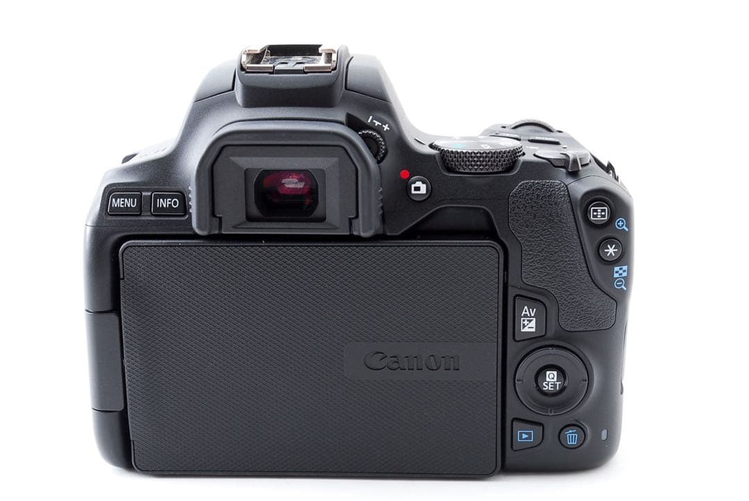 デジタル一眼レフカメラ　canon kiss x10標準&望遠レンズセット