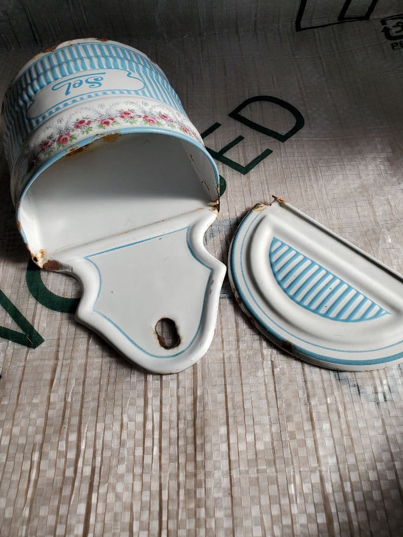 フランス　アンティーク　ホーロー　塩入れ　BB社　ローズガーランド