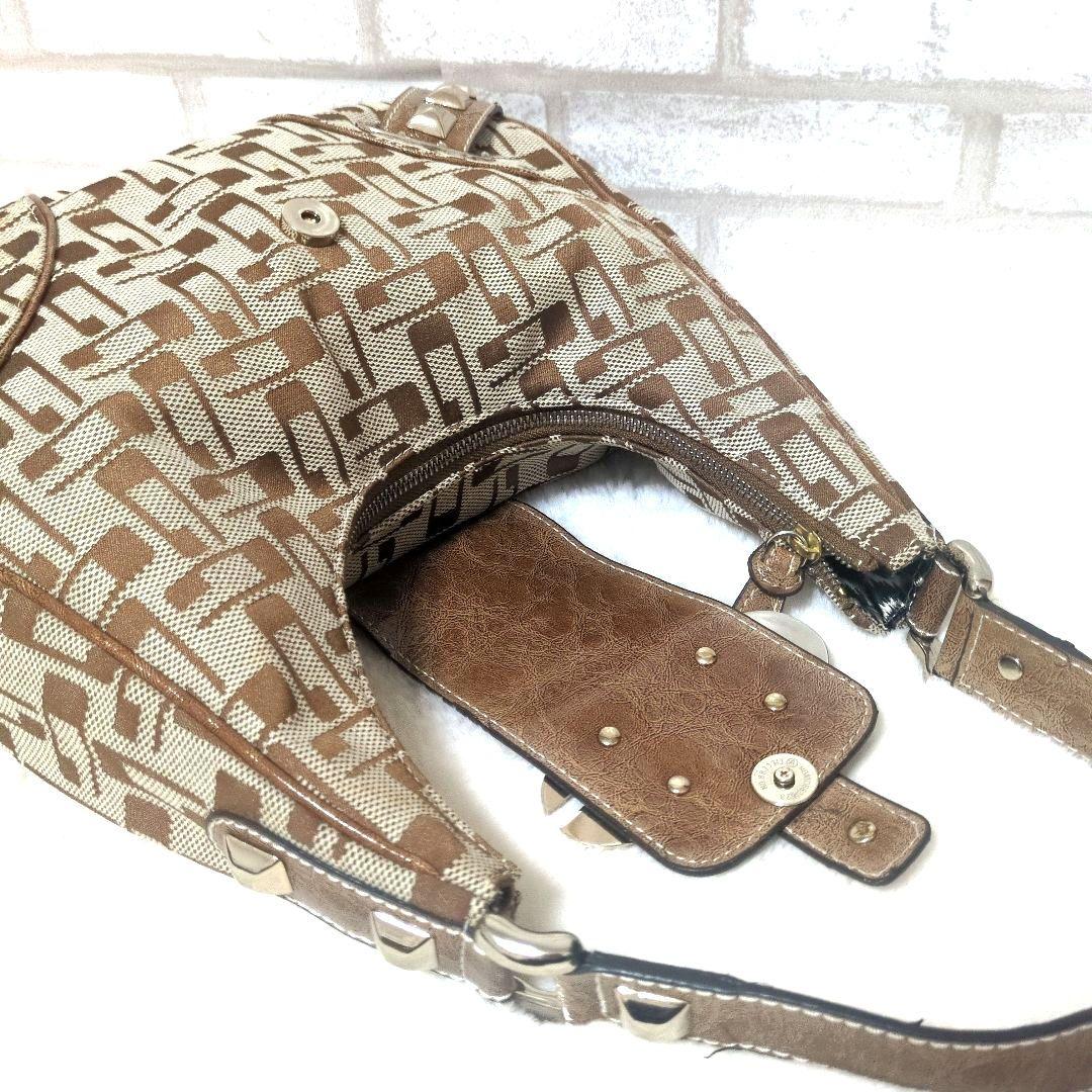 GUESS ゲス Y2K ギミック ワンショルダーバッグ ショルダーバッグ