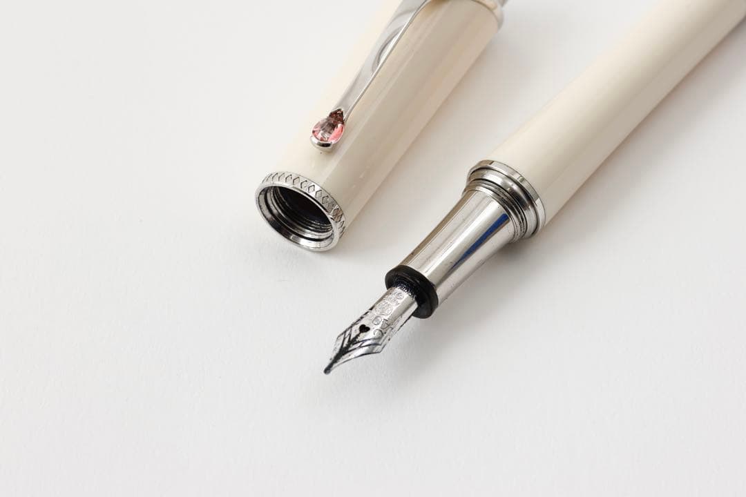 【期間限定品】万年筆 MONTBLANC モンブラン　グレースケリー箱あり