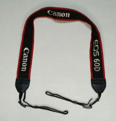 【匿名配送】Canon EOS60D ボディ★美品★ショット数僅少