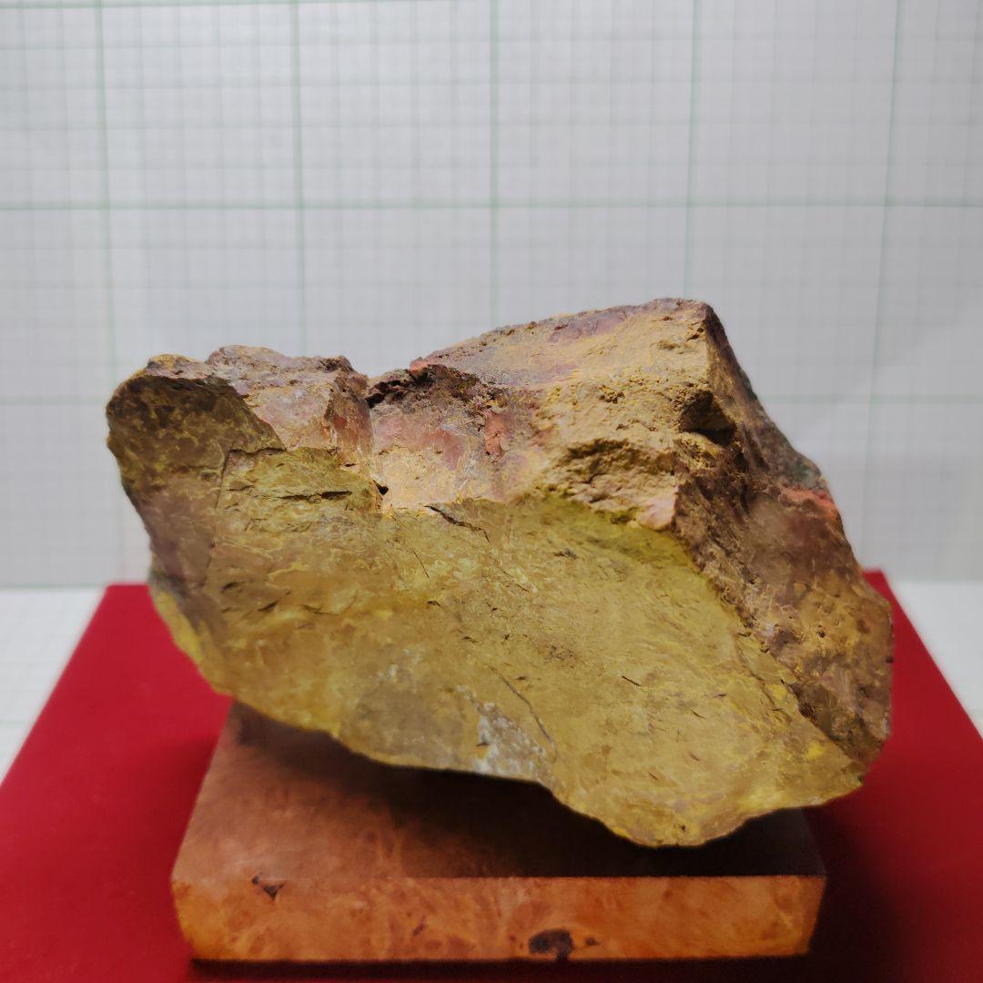 多彩な色の自然石（津軽錦石）原石、管理Ｎｏ．71238