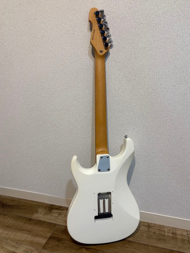 ESP Edwards E-SN-ALR ストラト　エレキギター