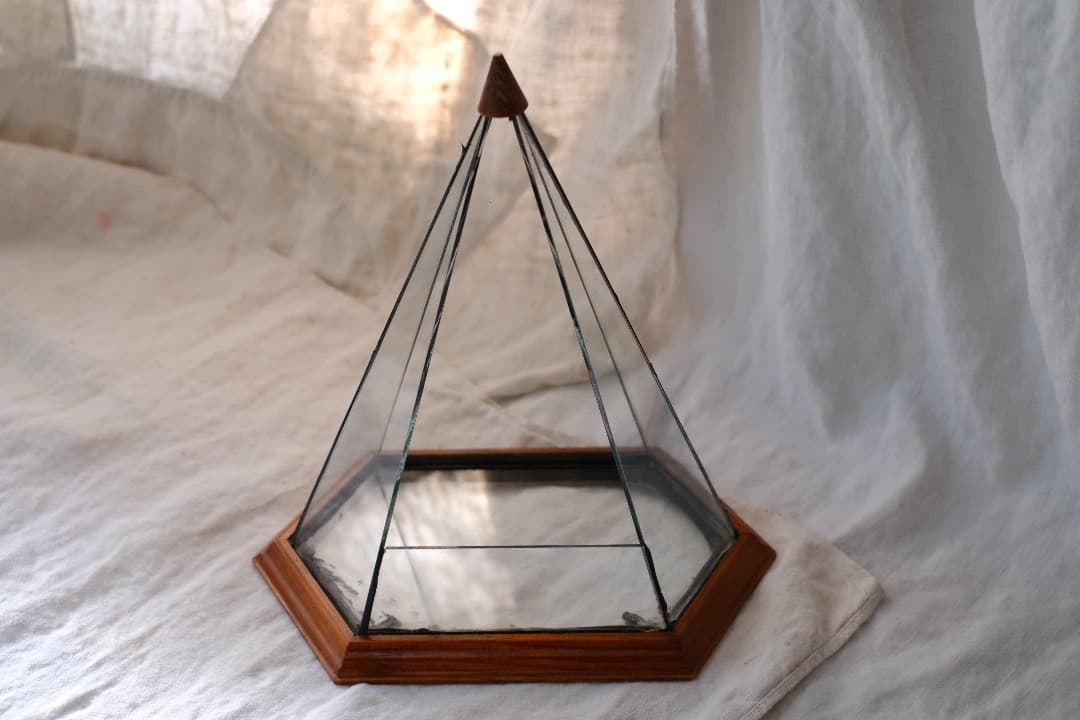 フランスアンティーク｜ヘキサゴンのテラリウム