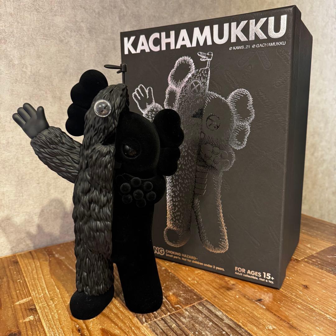 KAWS / KACHAMUKKU フィギュア MEDICOM TOY