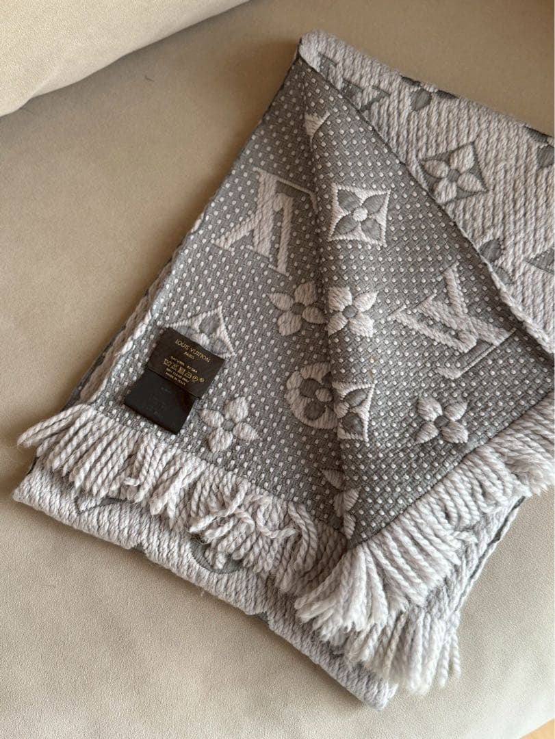 パトラッシュ様◆グレー ヴィトン　マフラー グレー