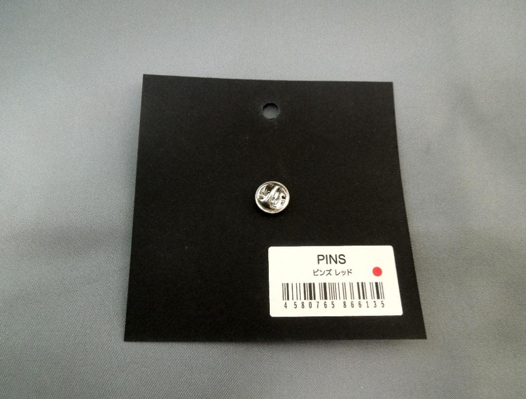 美術館グッズ【7824】　〈展覧会シリーズ〉マリー・クワント展②　ピンバッジ４色