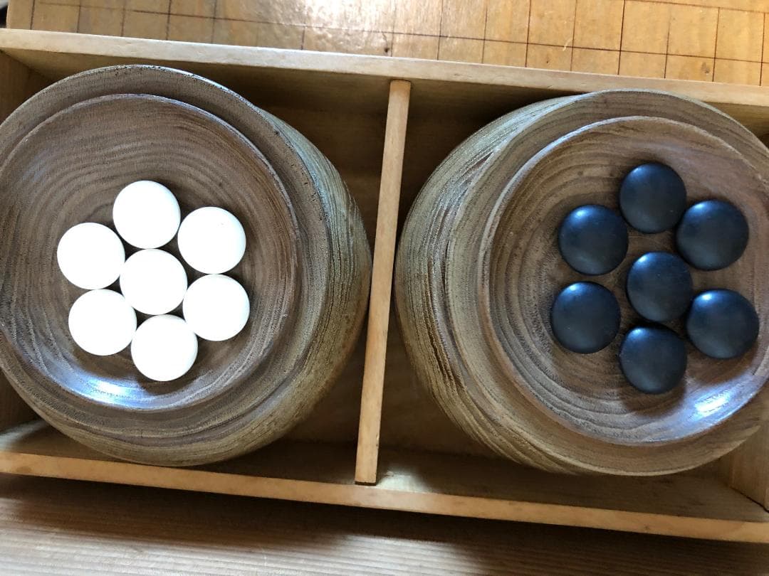 囲碁盤＆碁石セット （値下げしています）