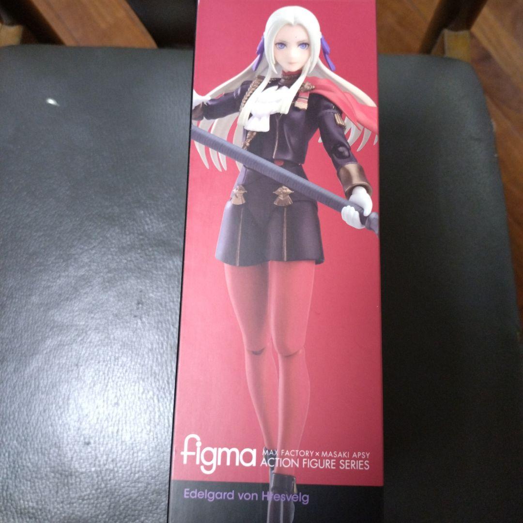 figma ファイアーエムブレム風花雪月 エーデルガルト　開封済み