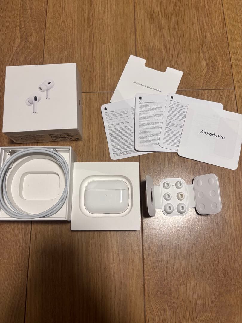 Apple AirPods Pro 第2世代　MagSafe充電ケース付き