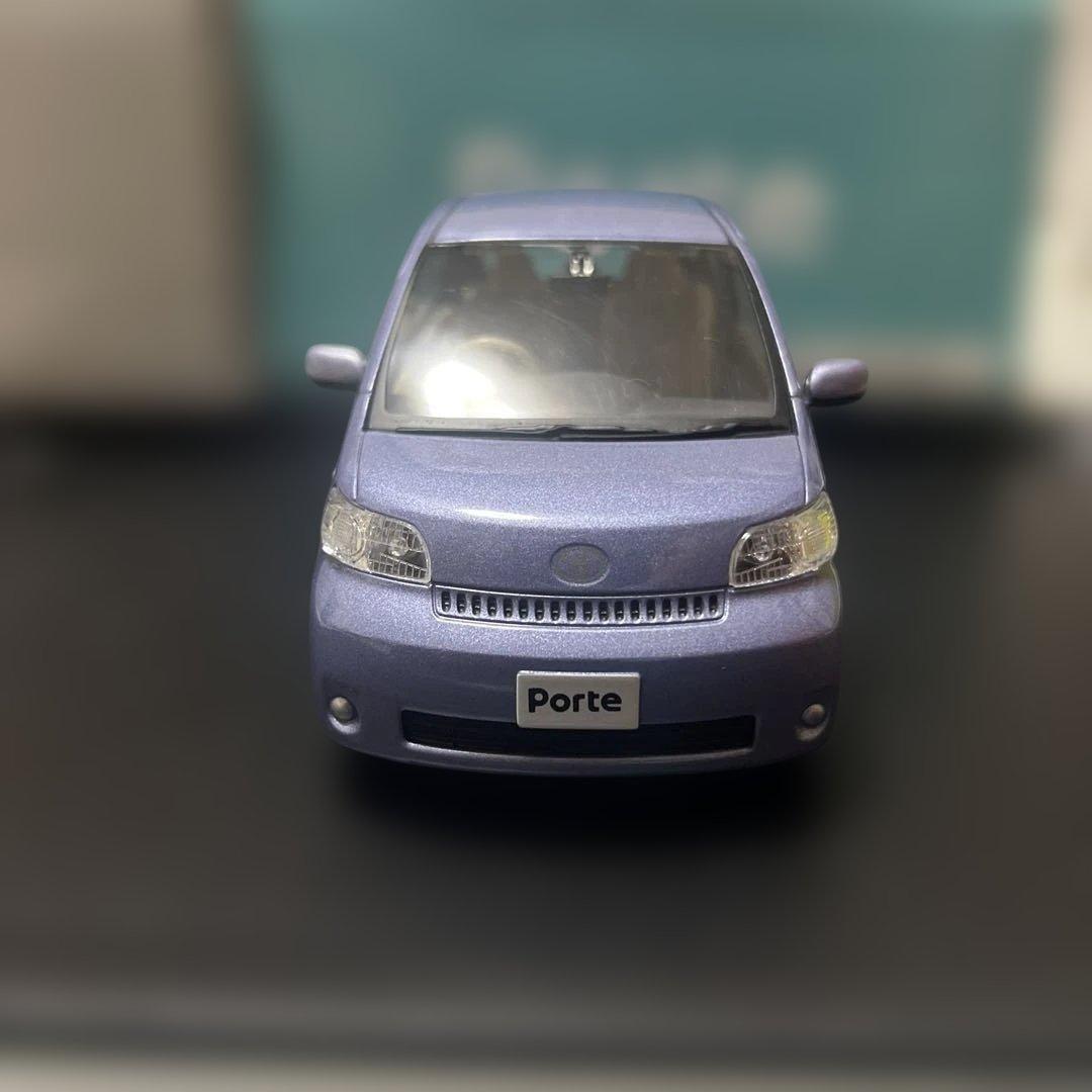 非売品　トヨタ　ポルテ　カラーサンプル ラベンダー　マイカ　メタリック