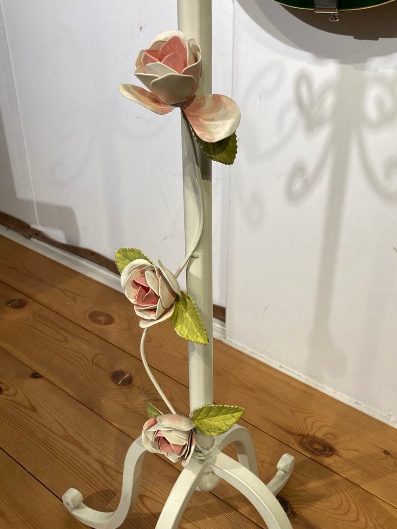 ポールスタンド ホワイト ピンク ローズ プリンセス ロココ調 アイアン 姫系