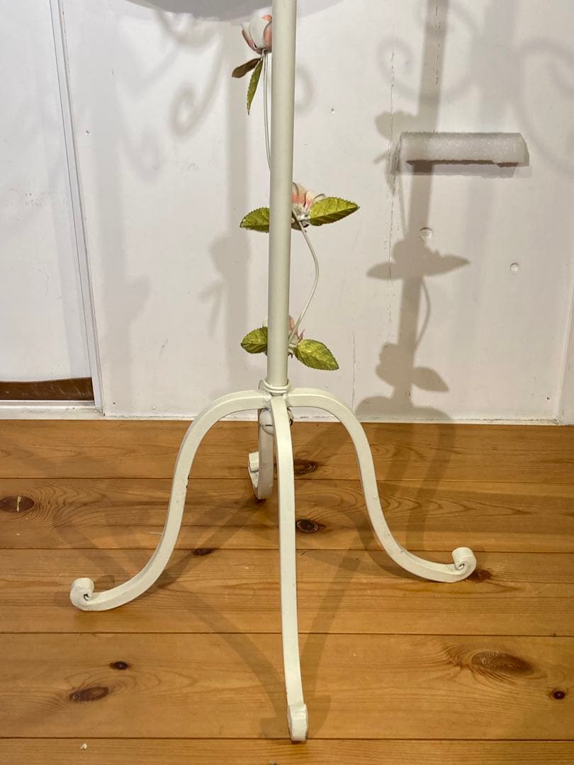 ポールスタンド ホワイト ピンク ローズ プリンセス ロココ調 アイアン 姫系